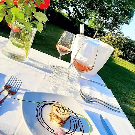 Merlaschio אורחן