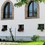 Merlaschio Πανδοχείο *