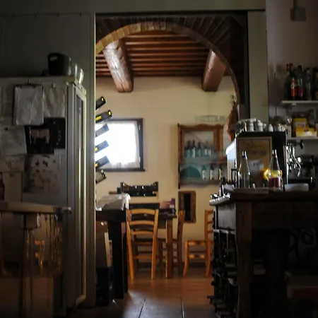 Merlaschio Han/Misafirhane *