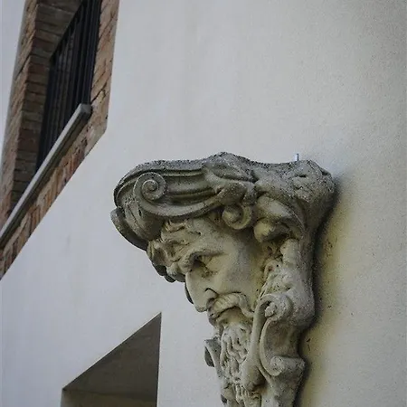 Merlaschio Han/Misafirhane