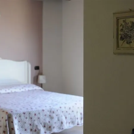 Merlaschio Πανδοχείο *