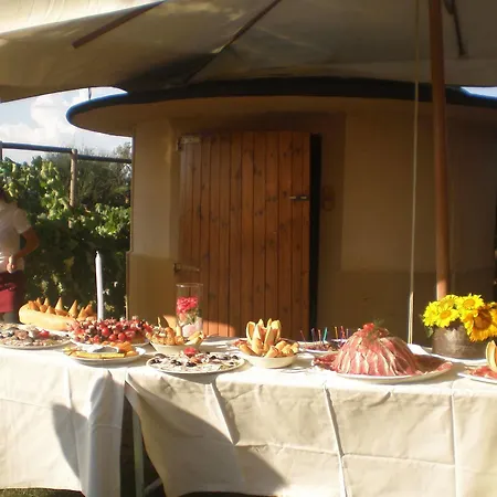 Han/Misafirhane Merlaschio *